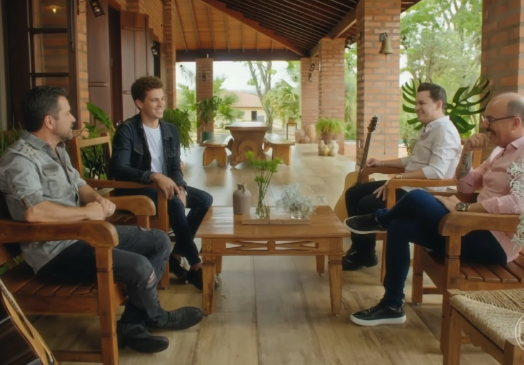 Referência editorial de conversa e escuta